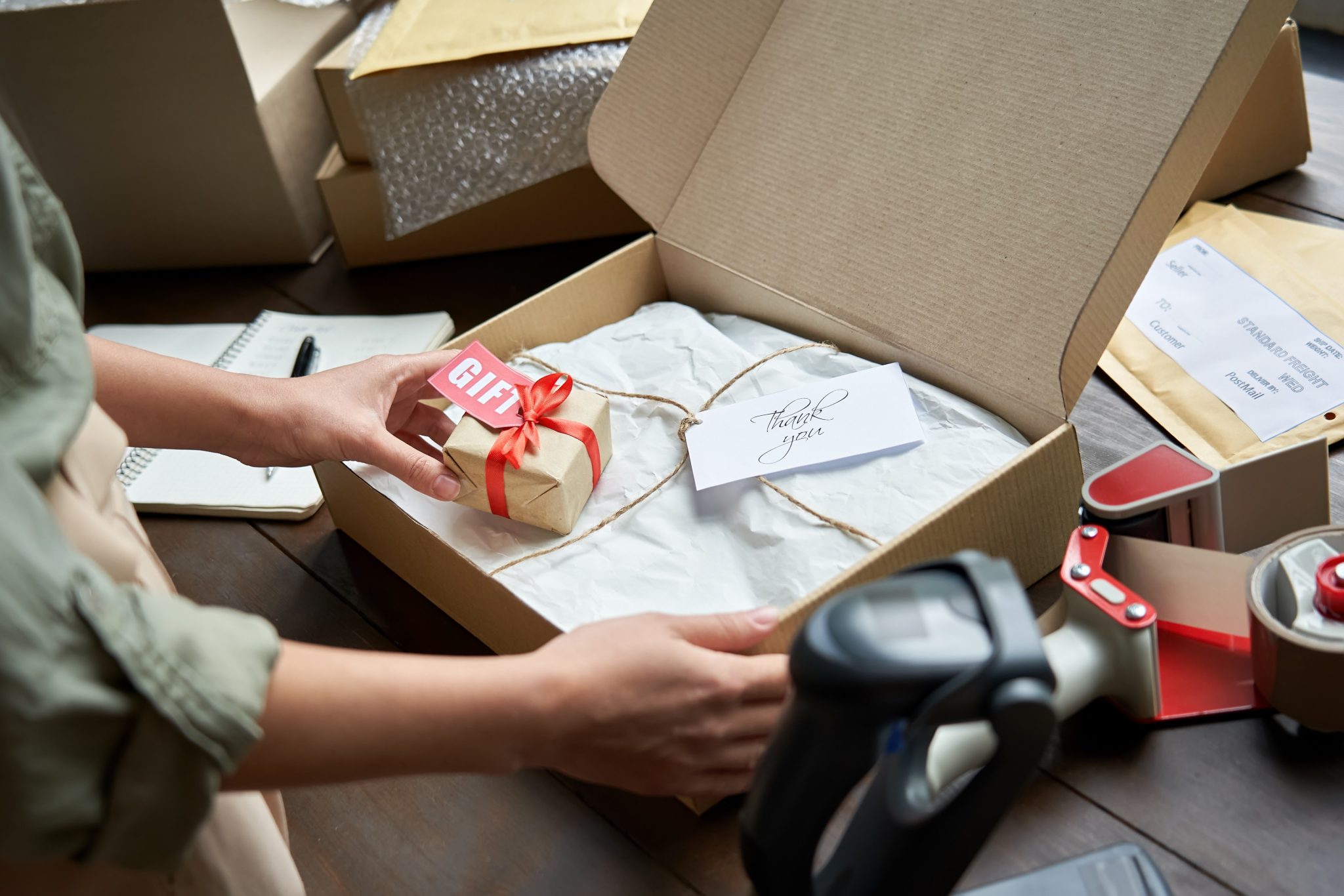 How to Quickly Deliver Holiday Orders | Fulfillment Outsourcing | XPDEL